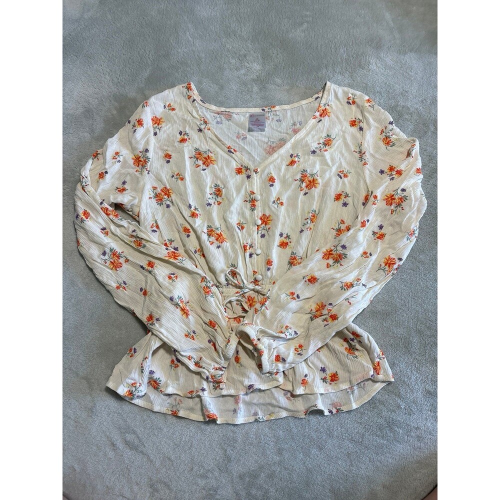 Juniors floral print long sleeve blouse tshirt top white flowers boho hippy
